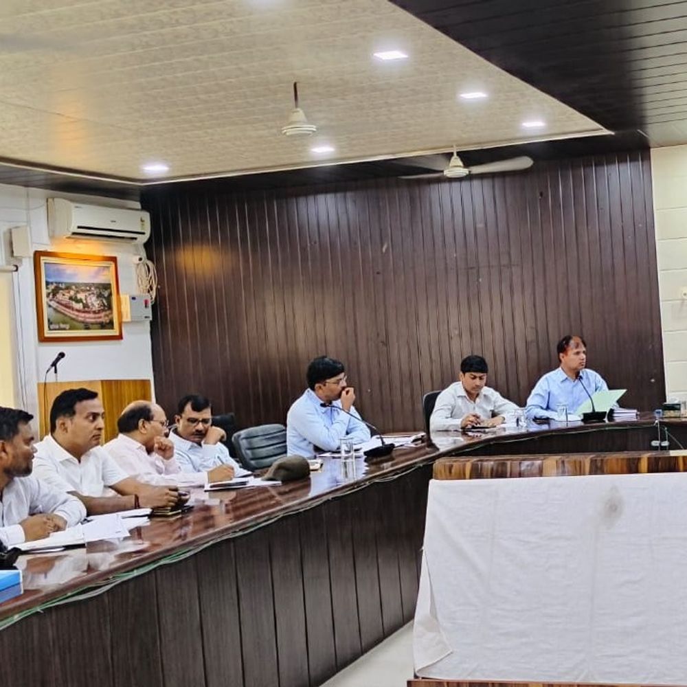 चित्रकूट में लू से बचाव की तैयारी:प्रशासन ने अधिकारियों को दिए सख्त आदेश, बोले- लापरवाही बर्दाश्त नहीं