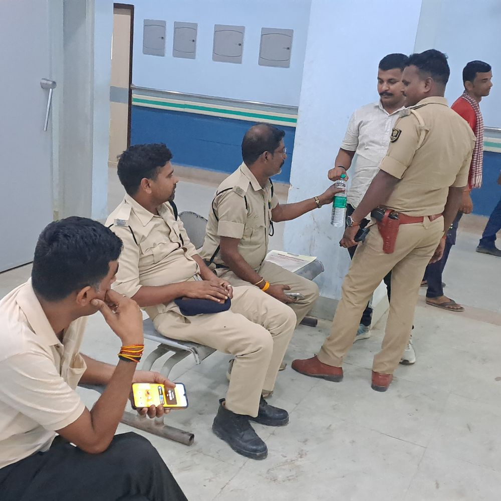 गोपालगंज में 50 हजार के इनामी बदमाश का एनकाउंटर:पुलिस ने दौड़ाकर दोनों पैरों में मारी गोली; अपराधी पर हत्या, लूटपाट और रंगदारी समेत 12 केस