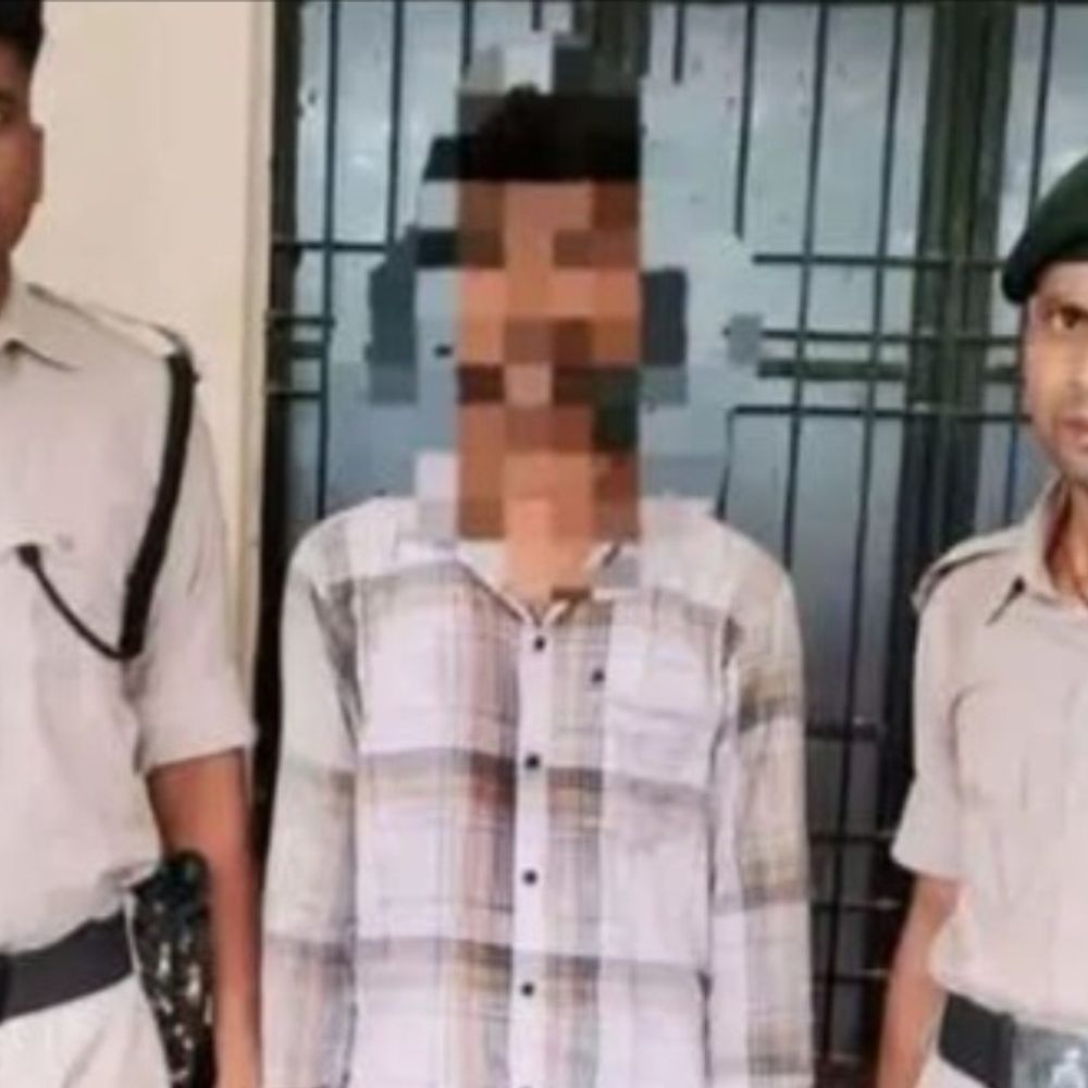 सीवान में हत्याकांड का मुख्य आरोपी गिरफ्तार:ऑर्केस्ट्रा में गाने की फरमाइश पर हुआ था विवाद