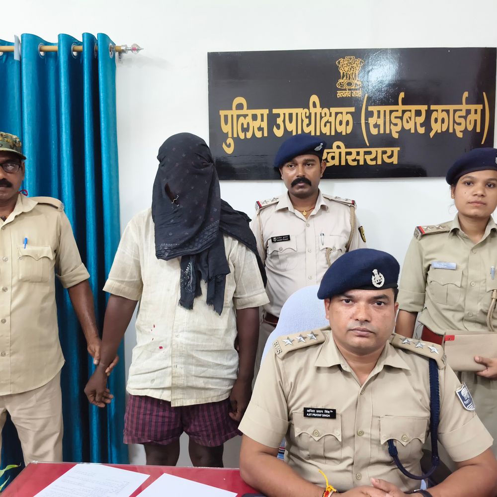 लखीसराय में बच्ची से रेप का आरोपी गिरफ्तार:पुलिस ने 12 घंटे में कजरा स्टेशन से पकड़ा, जुडिशल कस्टडी में भेजा