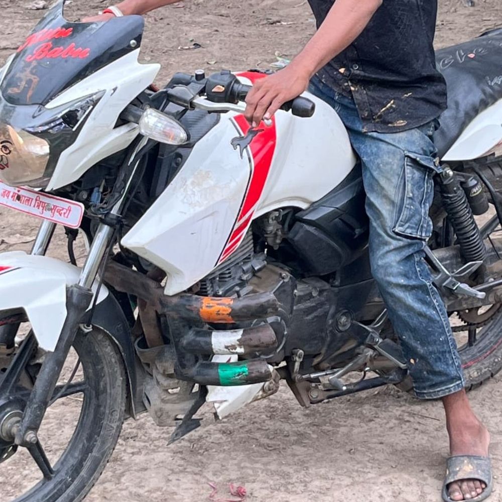 लखीसराय कोर्ट परिसर से बाइक चोरी:पीड़ित ने थाने में शिकायत दर्ज कराई, जांच शुरू