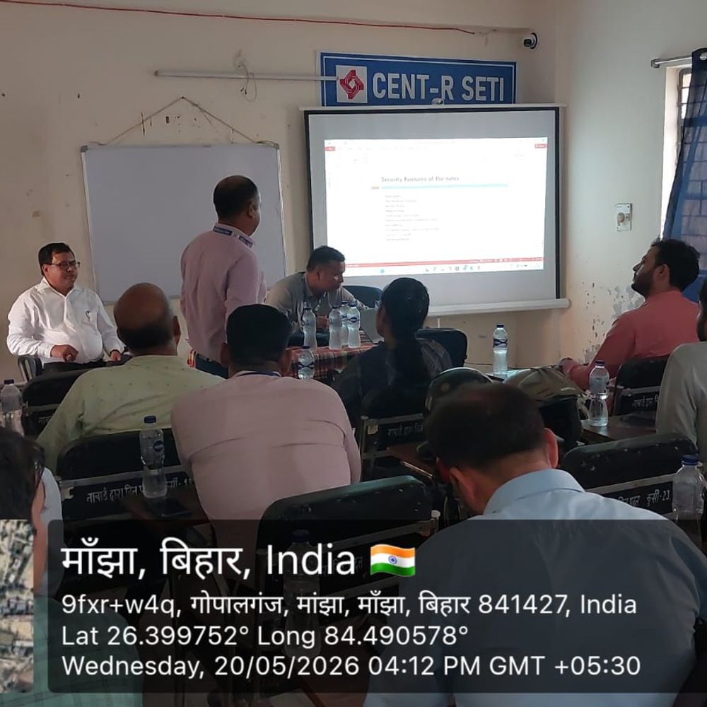 मांझा आरसेटी प्रशिक्षण केंद्र में ट्रेनिंग कैंप:बैंक कर्मियों को कटे-फटे नोट बदलने की जानकारी दी गई