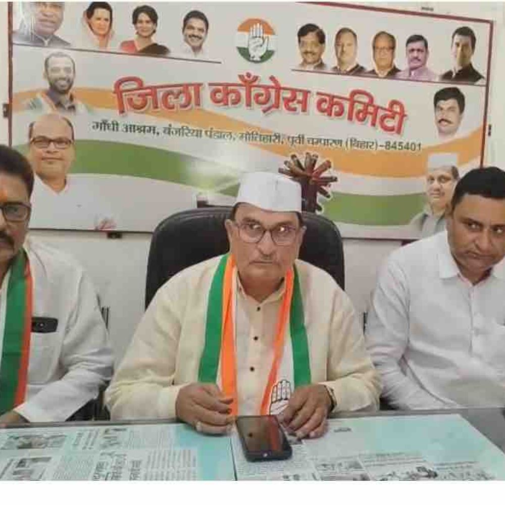 अभ्यर्थियों के सिर फटे, कई के हाथ-पैर टूटे-कांग्रेस नेता:पूर्वी चंपारण कांग्रेस ने पटना लाठीचार्ज का विरोध किया,कहा-निंदनीय