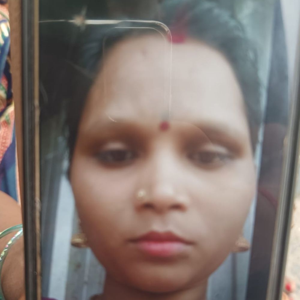 नवादा में पंचायत के फैसले के बाद महिला का सुसाइड:बंद कमरे में फांसी लगाई, चचेरे देवर से 2 साल से था प्रेम संबंध
