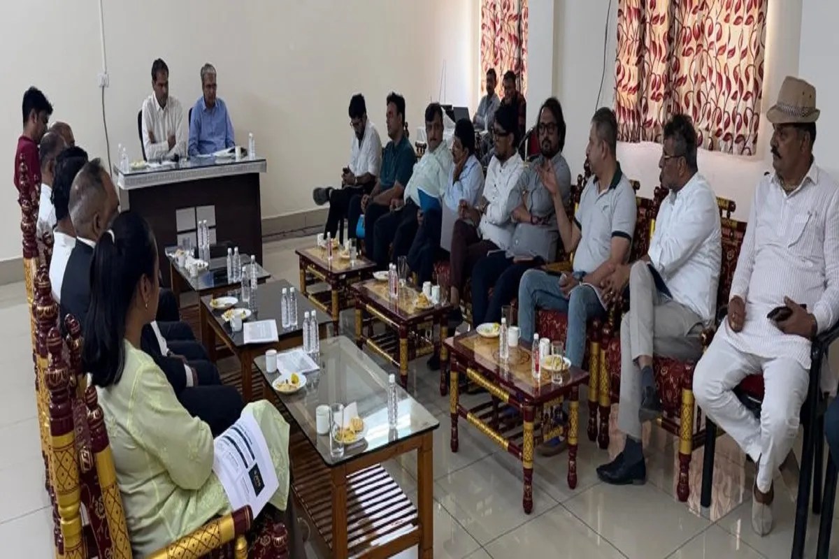 होटल एवं आतिथ्य व्यवसाय के वाणिज्यिक अवसरों पर विचार-विमर्श