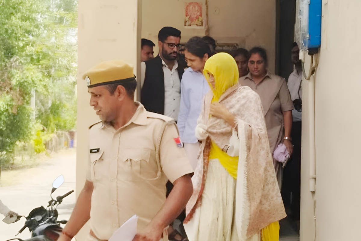 Ajmer Murder Case: कोर्ट परिसर में रामसिंह की पहली पत्नी ने मुंह छिपाया, बेटी ने थामा हाथ, 2 दिन की रिमांड पर सौंपा