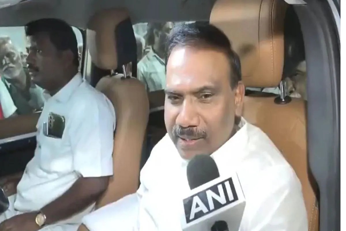 सांसद ए राजा के ‘झुके नारियल’ वाले बयान पर सियासी बवाल, TVK ने DMK पर साधा निशाना