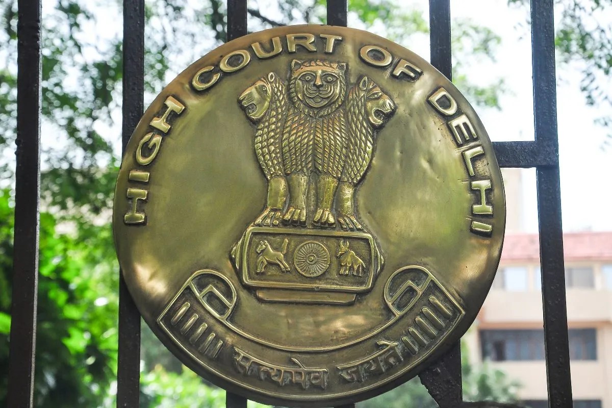 27 हफ्ते की प्रेग्नेंसी खत्म कराने पहुंची महिला, रिपोर्ट देख दिल्ली हाई कोर्ट ने डॉक्टरों को लगाई फटकार