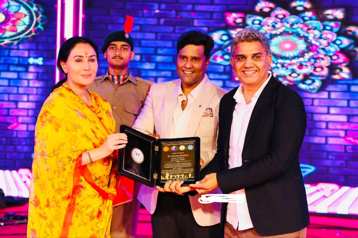 ‘गर्व अध्याय-7’ में गूंजे देशभक्ति गीत, घूमर नृत्य से दिखाई राजस्थानी संस्कृति