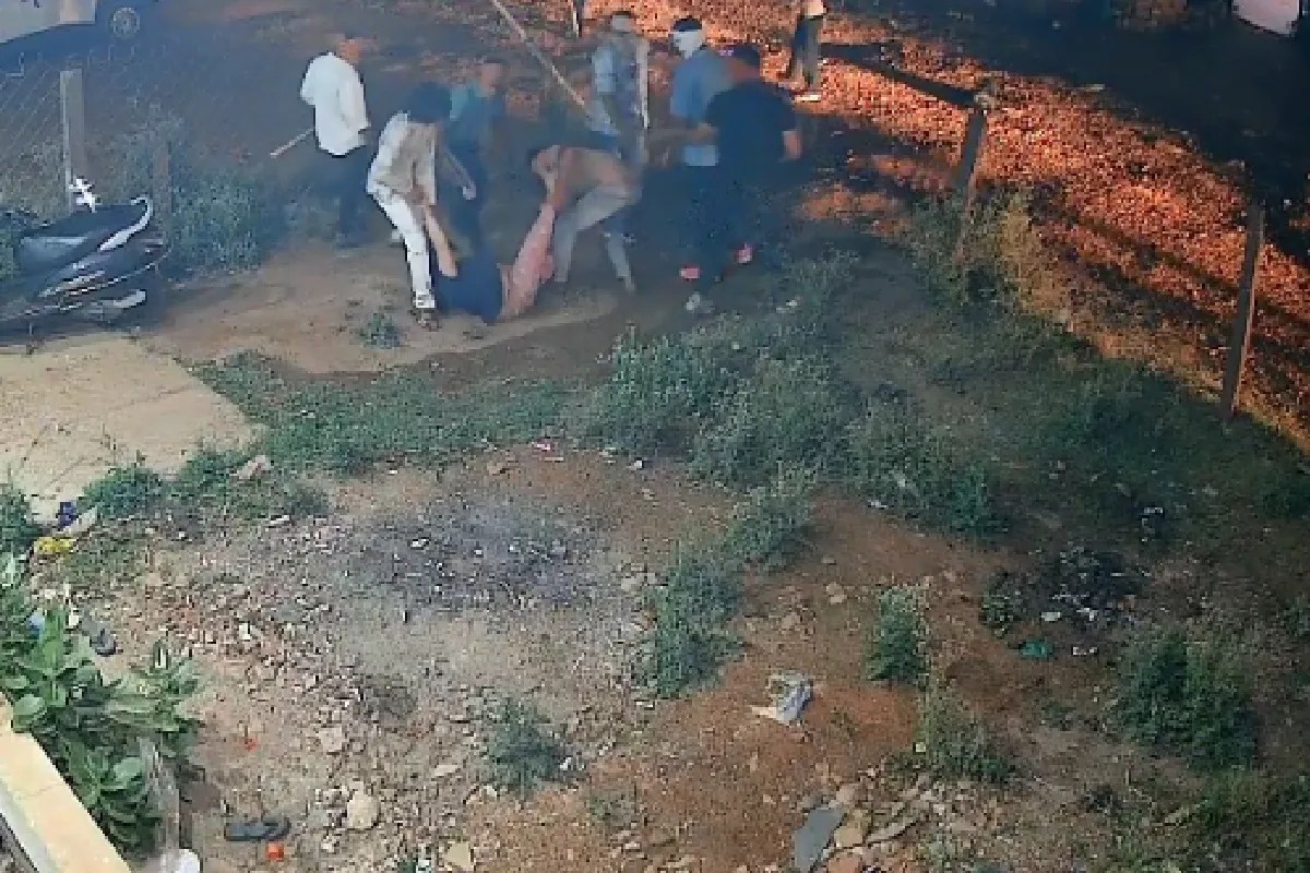 CCTV में कैद किडनैपिंग, शिवपुरी में घर से युवती-बच्ची उठा ले गए हथियारबंद बदमाश