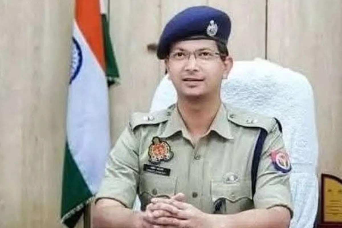 महराजगंज में बड़े पैमाने कर दरोगाओं के तबादले, निरीक्षकों के कार्यक्षेत्र में भी बदलाव