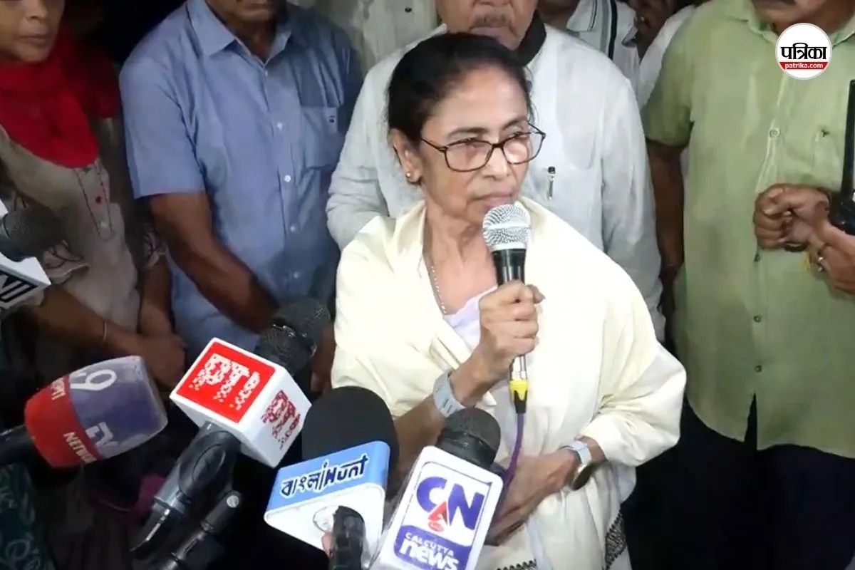 Abhishek Banerjee Attack: ‘मैं अभिषेक को हैदराबाद में शिफ्ट करवा सकता हूं’, फोन पर ममता बनर्जी को राहुल गांधी का प्रस्ताव