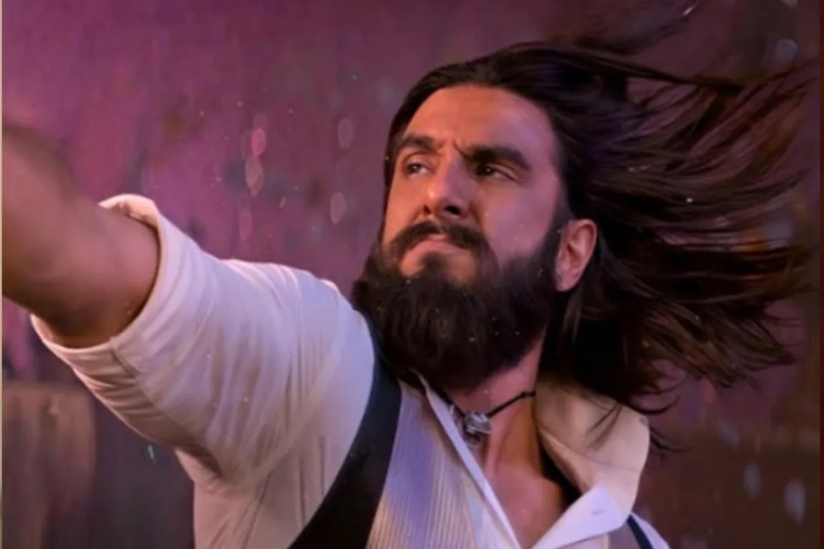 Dhurandhar 2 OTT Release: ओटीटी रिलीज के बीच ‘धुरंधर 2’ ने बॉक्स ऑफिस पर किया धमाल, 1795 करोड़ का जादुई आंकड़ा पार