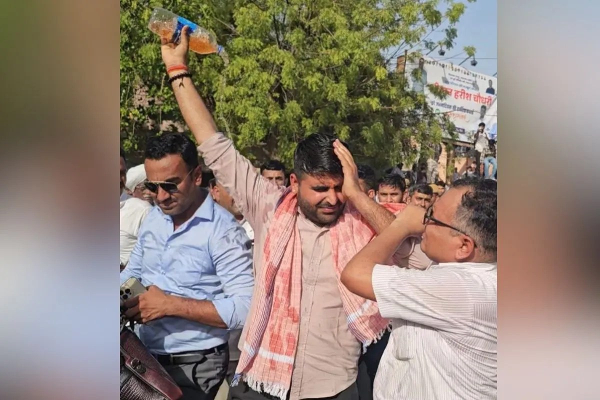 MLA रविन्द्र सिंह भाटी ने कलक्ट्रेट में खुद पर उड़ेला पेट्रोल, बोले- मुझे मारो, मजदूरों को मत मारो