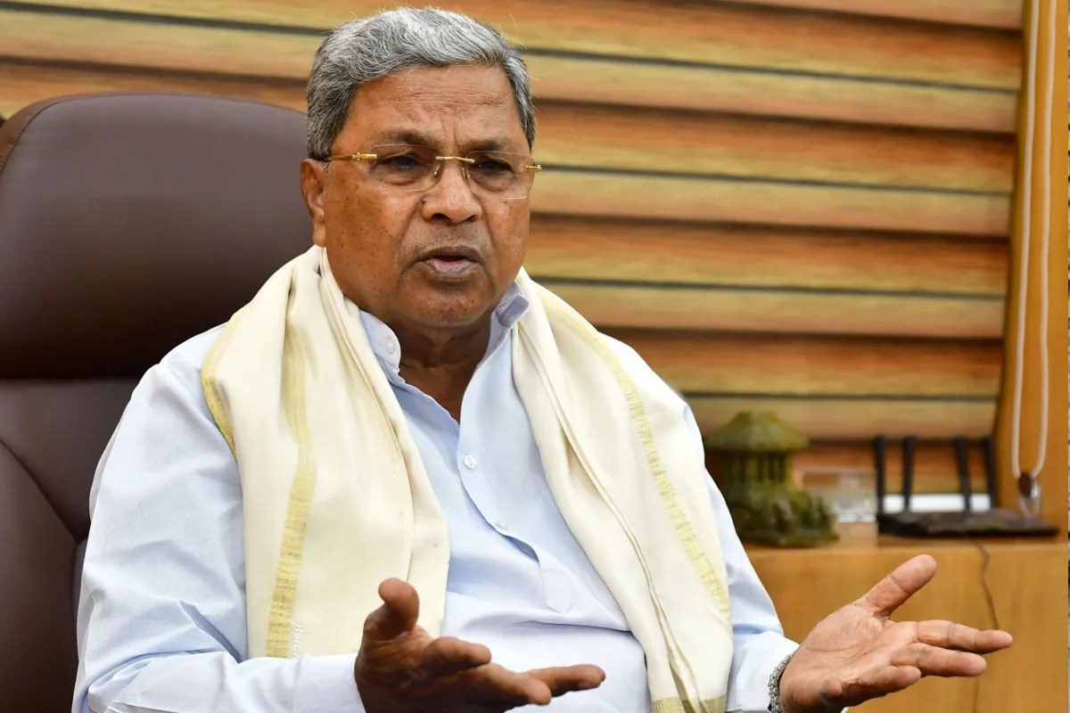 सिद्धारमैया के पद छोड़ते ही विधानसभा से हटाया गया CM-डिप्टी सीएम का नेमप्लेट, अधिकारियों के बीच हलचल तेज