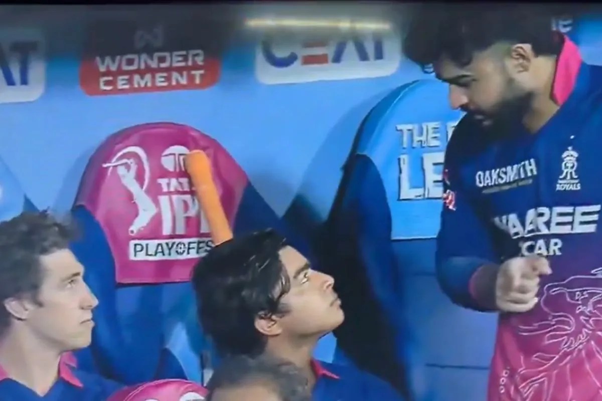 GT vs RR: सूर्यवंशी पर सरेआम भड़के रियान पराग, मायूस होकर सुनते रहे वैभव, देखें वायरल वीडियो
