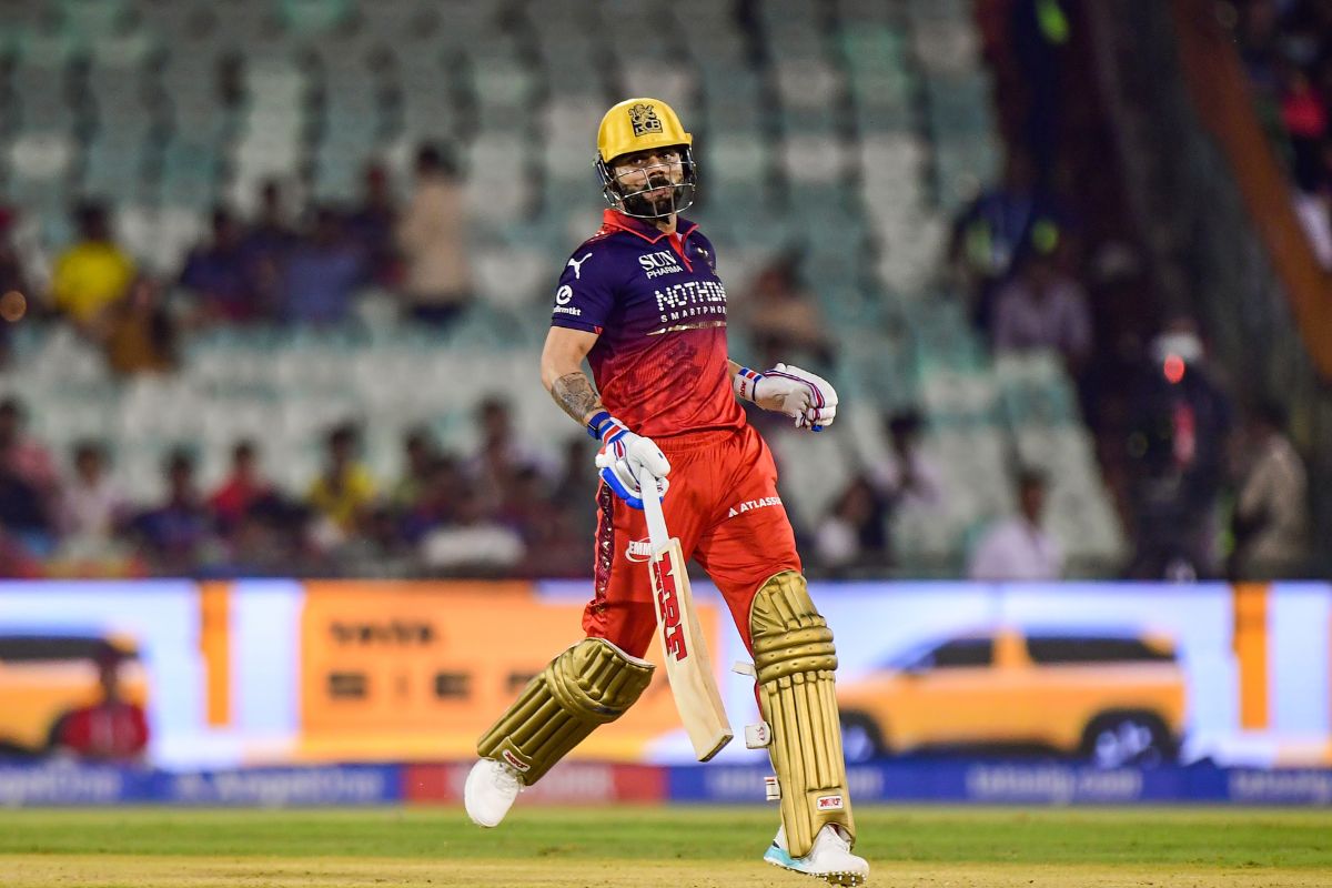 RCB फैंस के लिए आई गुड न्‍यूज, प्लेऑफ से पहले विराट कोहली के ओपनिंग पार्टनर फिल सॉल्ट की होगी वापसी