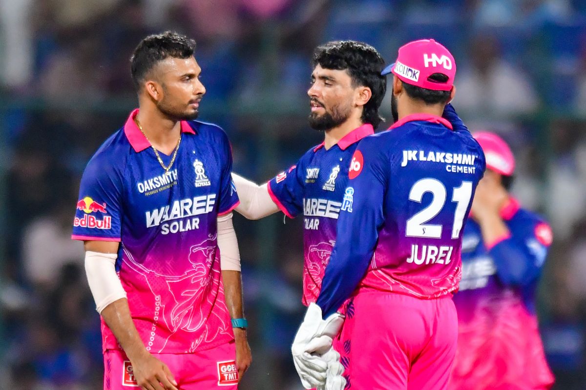 हार के बावजूद राजस्थान रॉयल्स को मिल सकता है प्लेऑफ्स का टिकट, जानें सबसे आसान समीकरण
