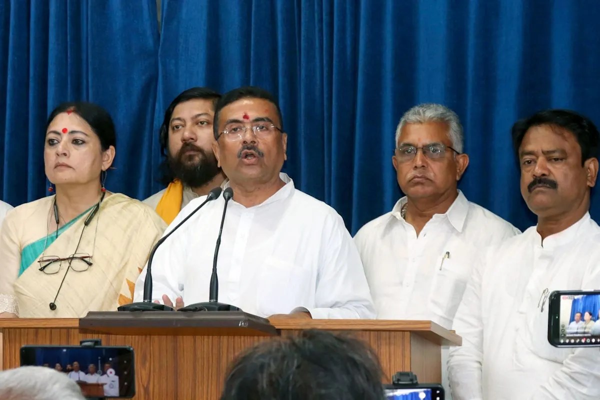 पश्चिम बंगाल की नई सरकार का बड़ा फैसला, मदरसा विभाग की धर्म आधारित योजनाओं को किया बंद