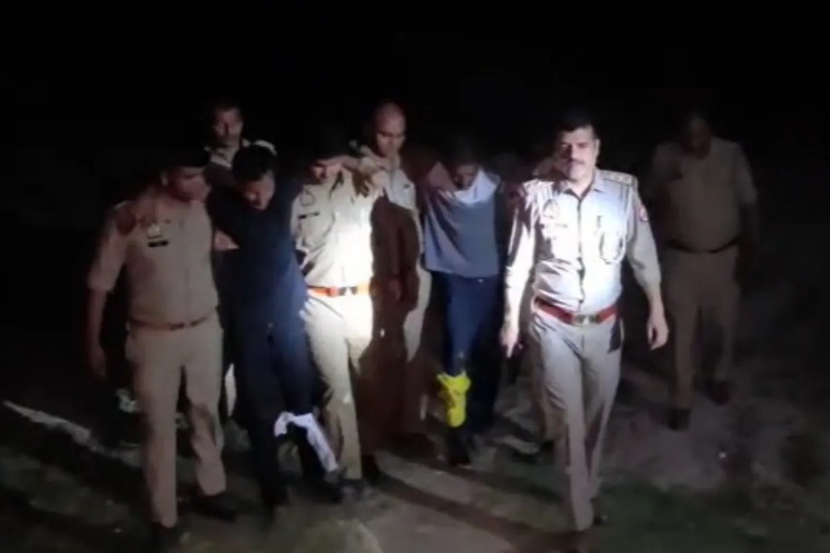 उन्नाव मिट्ठूखेड़ा रेलवे क्रॉसिंग मुठभेड़: बदमाशों की फायरिंग से हड़कंप, जवाबी कार्रवाई में दो को लगी गोली