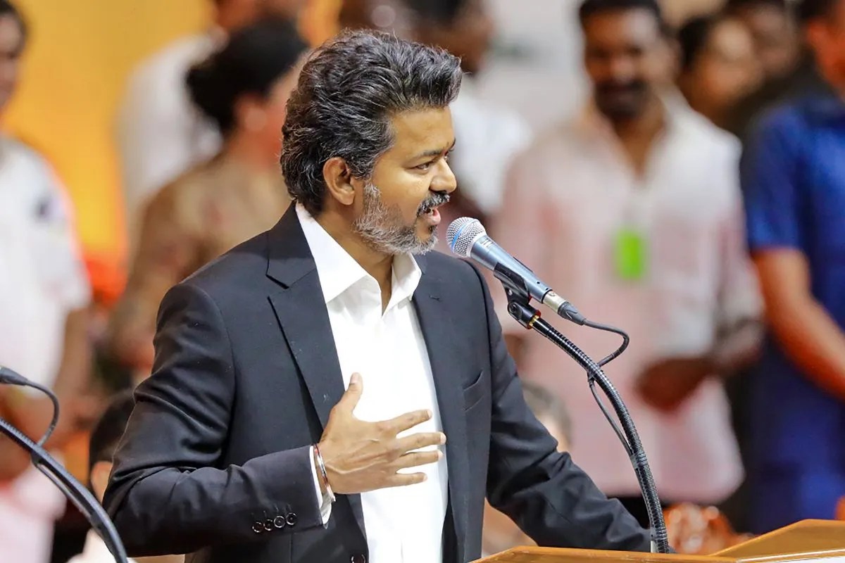 CM बनते ही विजय ने की DMK सरकार की आलोचना, राज्य को 10 लाख करोड़ रुपये के कर्ज में छोड़ने का लगाया आरोप
