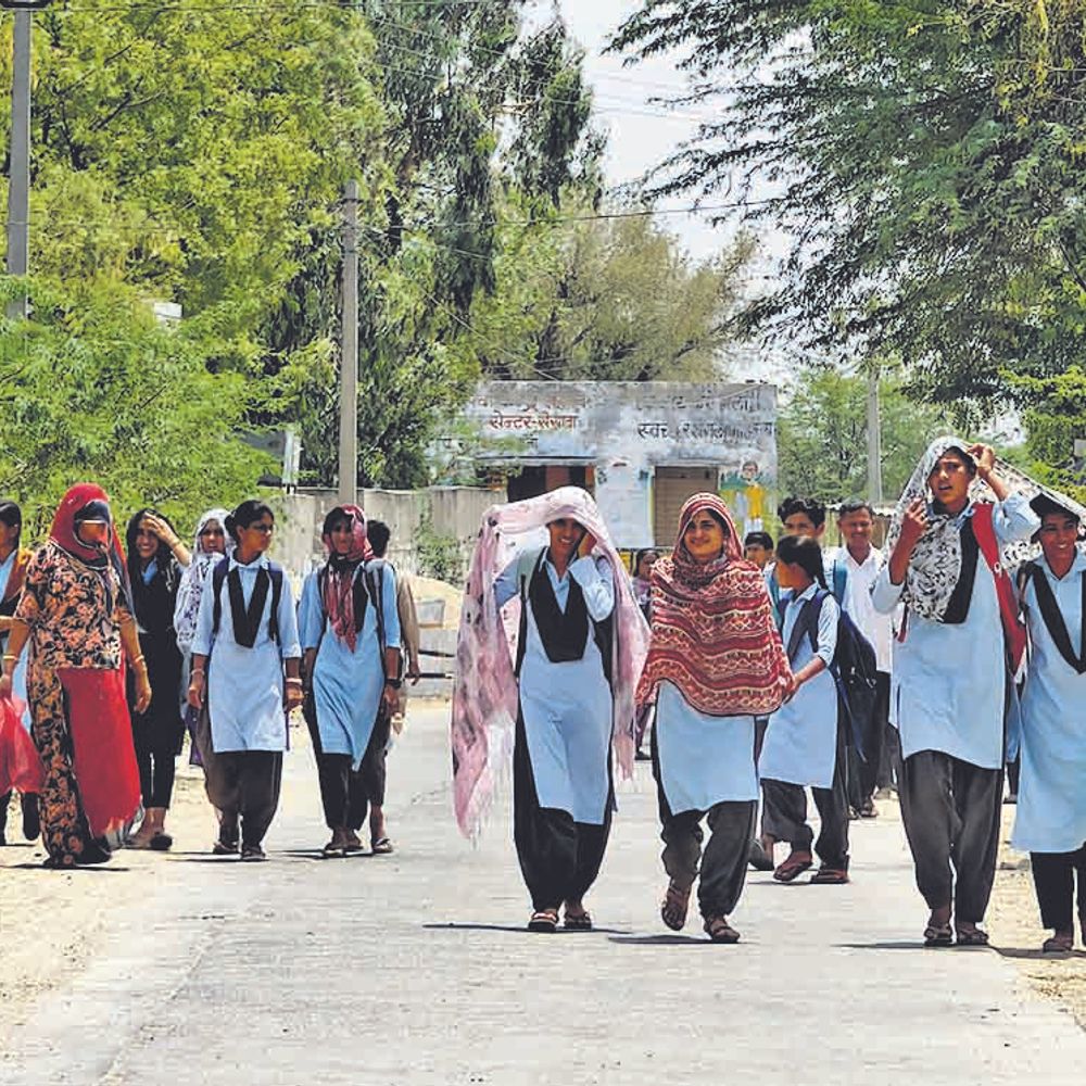 तापमान 41.8 डिग्री पहुंचा, आज से हीट वेव का अलर्ट