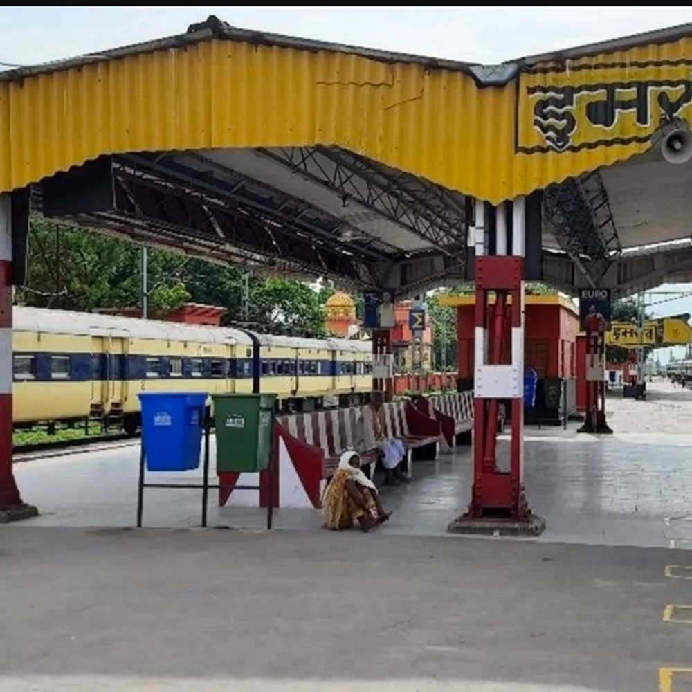 सुरक्षा : अत्याधुनिक सीसीटीवी कैमरों से लैस हुआ डुमरांव का स्टेशन परिसर