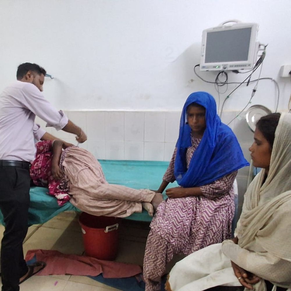 बोचहा में बकरी को लेकर विवाद:महिला सहित तीन घायल, सीएचसी में भर्ती; जांच का आश्वासन