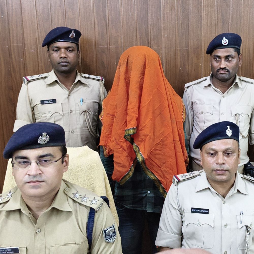 कुख्यात अपराधी सुजीत हथियार के साथ गिरफ्तार:लखीसराय में मेदनी चौकी पुलिस को मिली सफलता