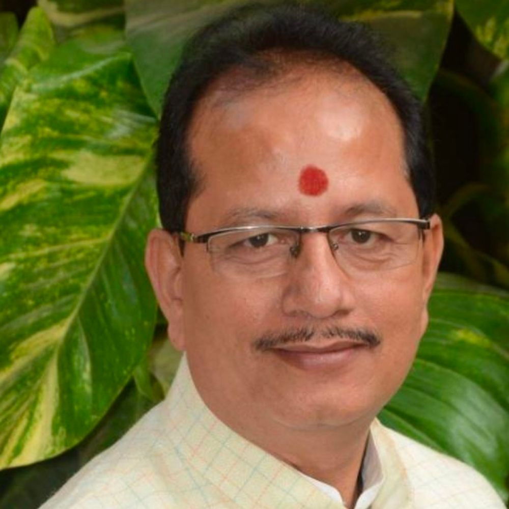 बिहार भाजपा के मजबूत स्तंभ बने विजय सिन्ह:पटना में मंत्री पद की ली शपथ, लगातार पांच बार बन चुके हैं विधायक