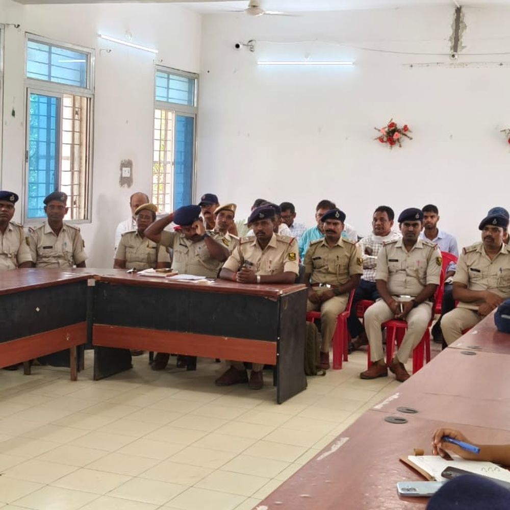 कैमूर में बकरीद के लिए सुरक्षा के कड़े इंतजाम:77 सेंसिटिव स्थानों पर मजिस्ट्रेट तैनात, अधिकारियों को अलर्ट रहने के निर्देश