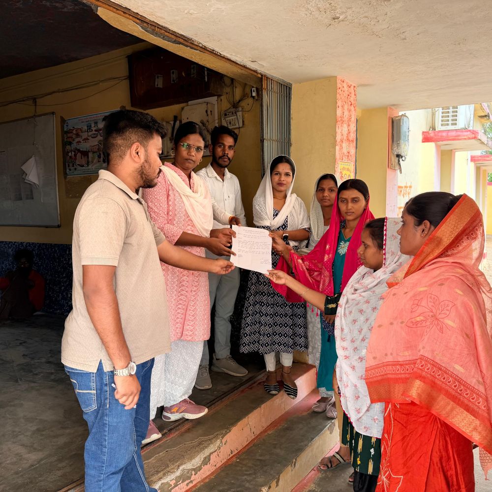 कटनी के बड़वारा में जल संकट:66 पंचायतों में प्याऊ खोलने की मांग; समाजसेवियों ने जनपद पंचायत CEO को दिया ज्ञापन