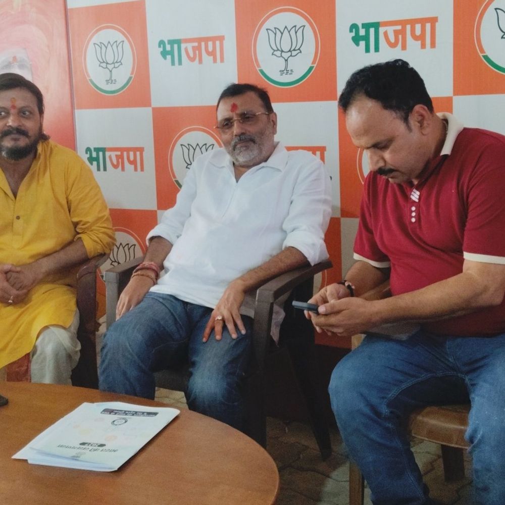 सांसद निशिकांत दुबे ने ममता बनर्जी पर साधा निशाना:बंगाल में कानून-व्यवस्था, घुसपैठ को बताया सबसे बड़ा खतरा
