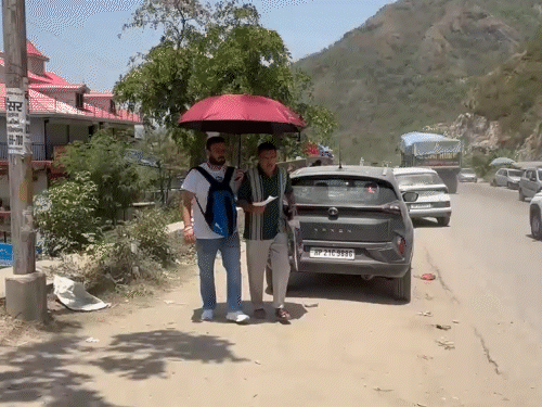 हिमाचल के 4 जिलों में हीटवेव का अलर्ट:मैदानों के साथ पहाड़ भी तपे, सावधानी बरतने की एडवाइजरी, ऊना का पारा 44॰C पहुंचा