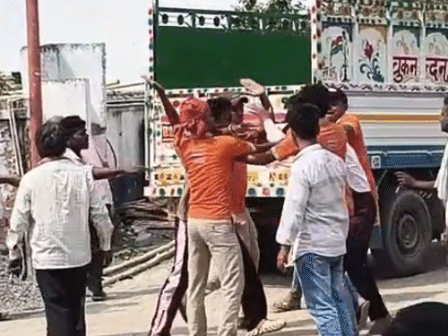 आज अखबार नहीं, दरभंगा की कल की 5 बड़ी खबरें:पेट्रोल पंप पर ग्राहक से मारपीट, लूटकांड में आरोपी गिरफ्तार; सड़क हादसे में ससुर-दामाद की मौत