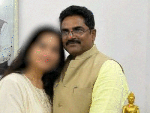 बेगूसराय में जदयू के पूर्व विधायक की अश्लील तस्वीर वायरल:राजद MLA के नाम से बने FB अकाउंट से पोस्ट, बोगो सिंह ने दर्ज कराई FIR