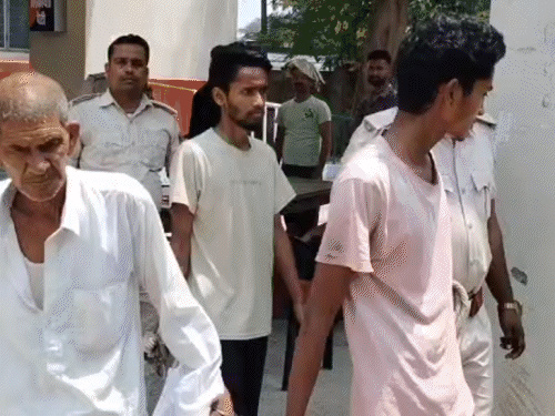 अपहरण नहीं, प्रेम-प्रसंग में पिटाई के बाद भागा था राहुल:पुलिस ने खगड़िया से किया बरामद; गांव की लड़की से अफेयर था, देर रात मिलने पहुंचा था