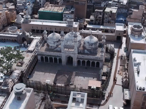 अंजुमन इंतेजामिया मसाजिद कमेटी पर कोर्ट ने लगाया 500 हर्जाना:ज्ञानवापी- श्रीकाशी विश्वनाथ धाम जमीन अदला-बदली वाद में जवाबदेही मामला, सरकार और मंदिर न्यास का अधिकार समाप्त