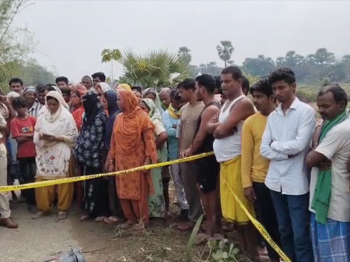 गयाजी में किसान की हत्या, बॉडी पर बुलेट के निशान:सड़क किनारे मिली लाश, करीब 12 घंटे से लापता थे; किसी ने मिलने के लिए बुलाया था