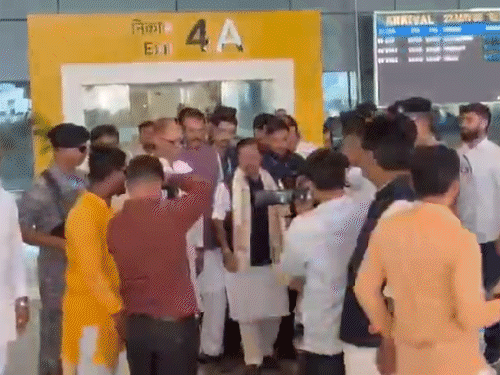 जन्मदिन पर पटना पहुंचे भाजपा राष्ट्रीय अध्यक्ष नितिन नवीन:महा प्रशिक्षण अभियान में संगठन विस्तार का बनेगा रोडमैप, कार्यकर्ताओं को देंगे ट्रेनिंग