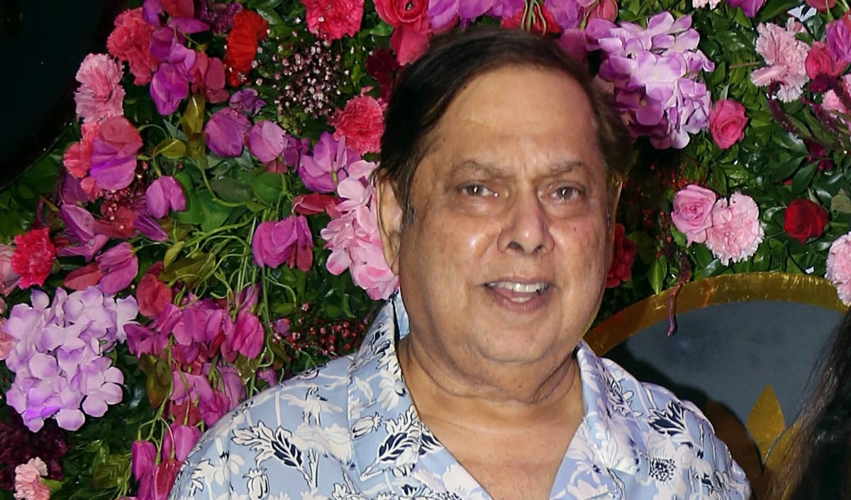 ‘है जवानी तो इश्क़ होना है’ के ट्रेलर लॉन्च पर रो पड़े David Dhawan, बोले- ‘अस्पताल में वरुण साये की तरह साथ रहा’