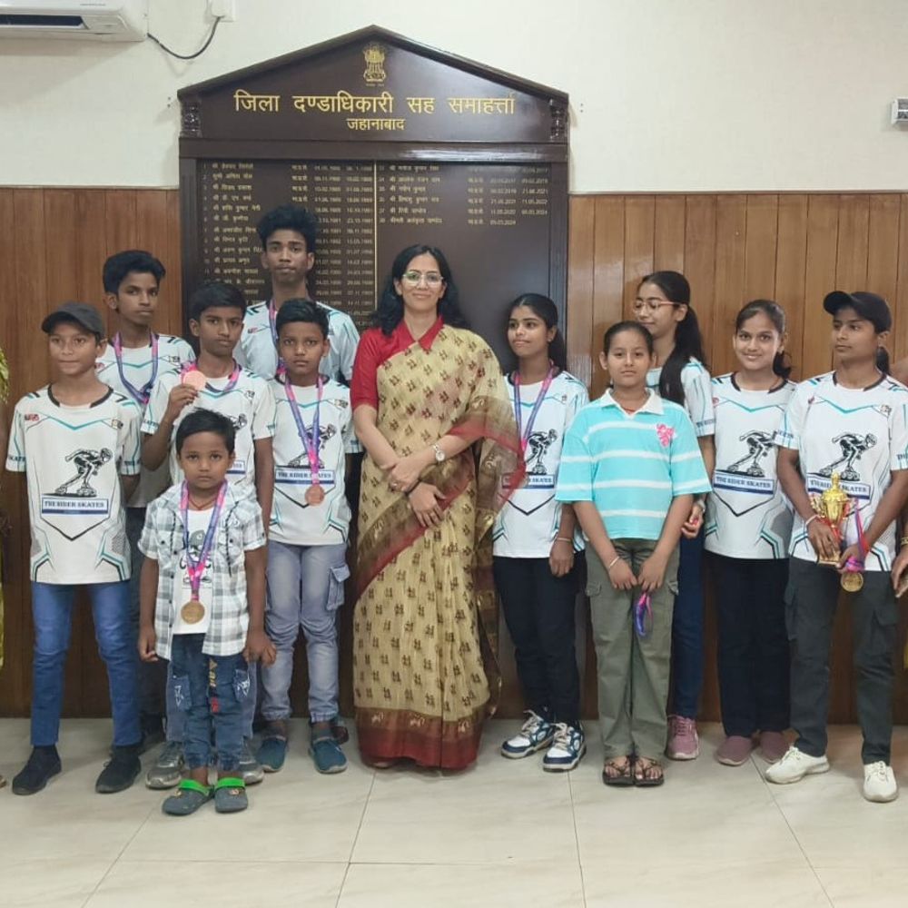 जहानाबाद में अंतर विद्यालय स्पीड स्केटिंग प्रतियोगिता:खिलाड़ियों ने जीते 11 पदक, जिला पदाधिकारी ने मुलाकात