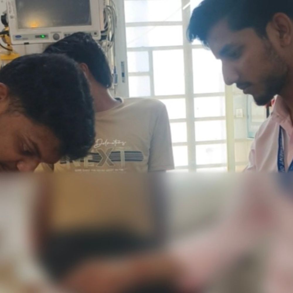 शेखपुरा में 2 रोड एक्सीडेंट, 8 लोग घायल:एक युवक की पैर की उंगलियां कटीं, दो हायर सेंटर रेफर