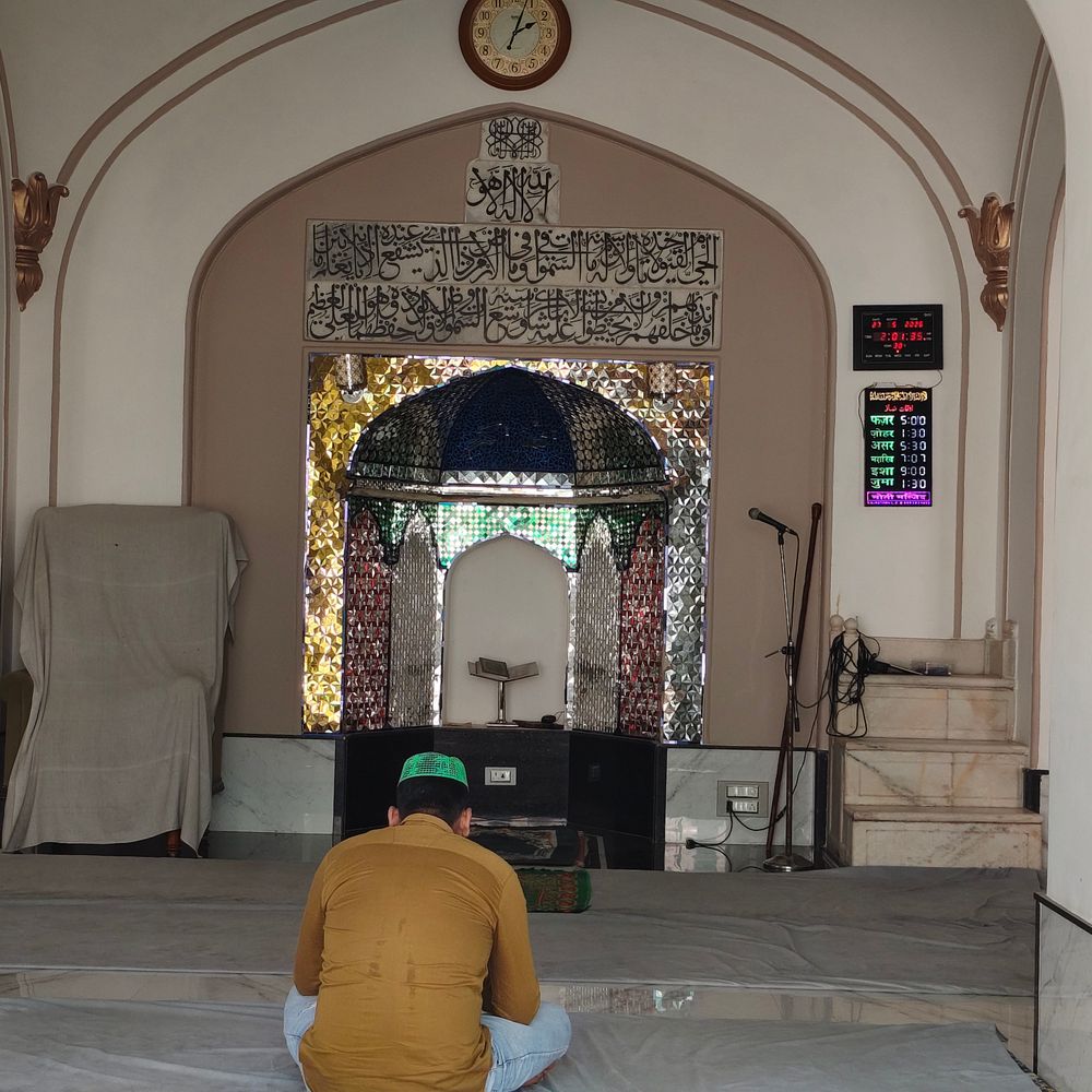 ग्वालियर में ईद-उल-अज़हा की तैयारियां पूरी:शहर में शांति और भाईचारे के साथ मनेगा त्योहार, मोती मस्जिद में 8 बजे अदा होगी नमाज