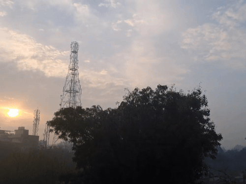 हरियाणा के 6 जिलों में आज आंधी-तूफान का अलर्ट:6 जिलों में पारा 40 के पार पहुंचा; अगले सप्ताह से लू चलने की संभावना