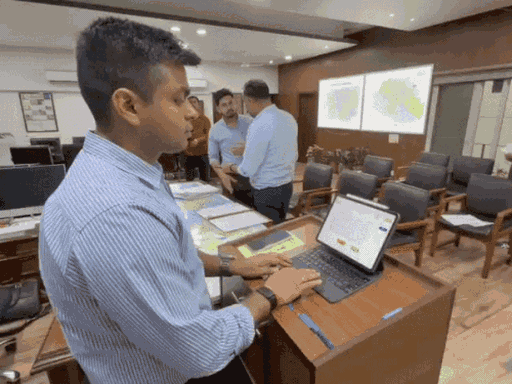 स्वगणना की आज लास्ट डेट, कल से घर आएंगे कर्मचारी:डीसी बोले-सेल्फ-इन्यूमिरेशन करके खुद का समय बचाएं, 33 सवालों के पूछे जाएंगे सवाल
