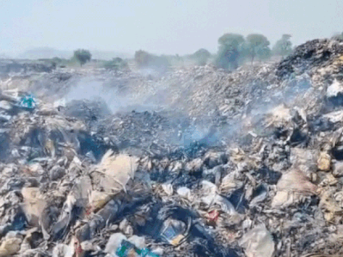 अब कचरा प्रबंधन में लापरवाही पर ग्राम सचिव जिम्मेदार:रेवाड़ी में BDPO ने 3 दिन में मांगी विस्तृत रिपोर्ट, भुगतान रोकने के भी निर्देश