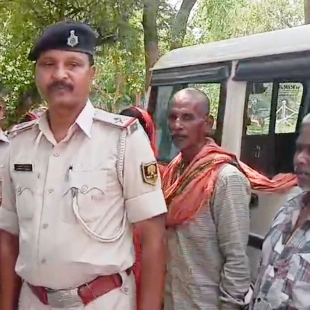 शेखपुरा में दंपत्ति समेत 4 गिरफ्तार:प्रेम प्रसंग के बाद हुई थी हिंसक झड़प, 6 लोग हुए थे घायल, सभी आरोपियों को भेजा गया जेल