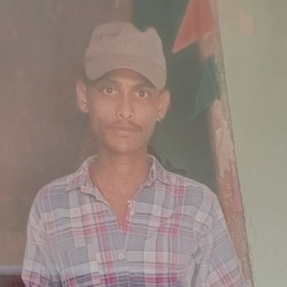 बांका में कच्ची दीवार गिरने से मजदूर की मौत:घर में काम करते समय मलबे में दबकर गई जान