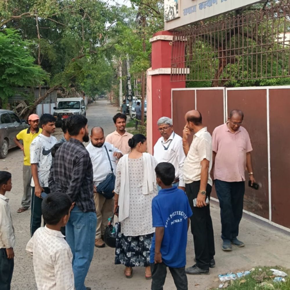 पटना में साइकिल दुकान से 3 बच्चों को रेस्क्यू:परिजन के विरोध के बाद बच्चों को छोड़ा गया, बोला- उनको रखने के पैसे देने की बात कही